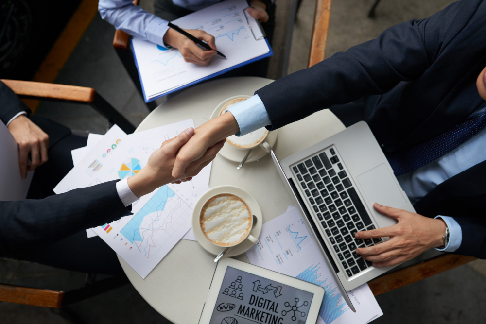 Marketing Digital B2B: Por Que Vender para Empresas Não é Vender com Gravata